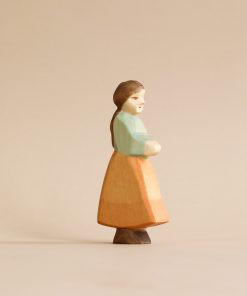 Handmade Holzwald Goose Girl