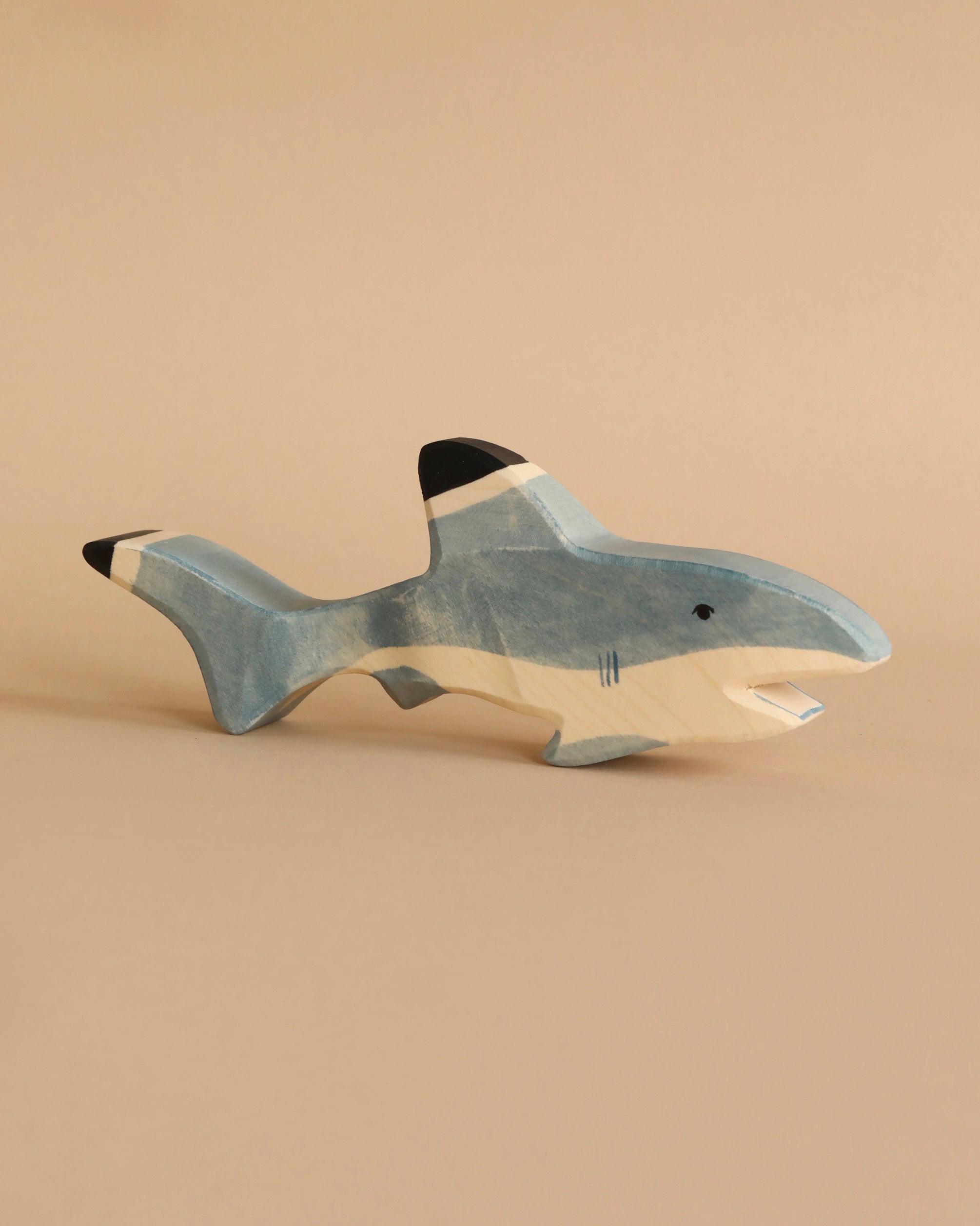 Holztiger Shark