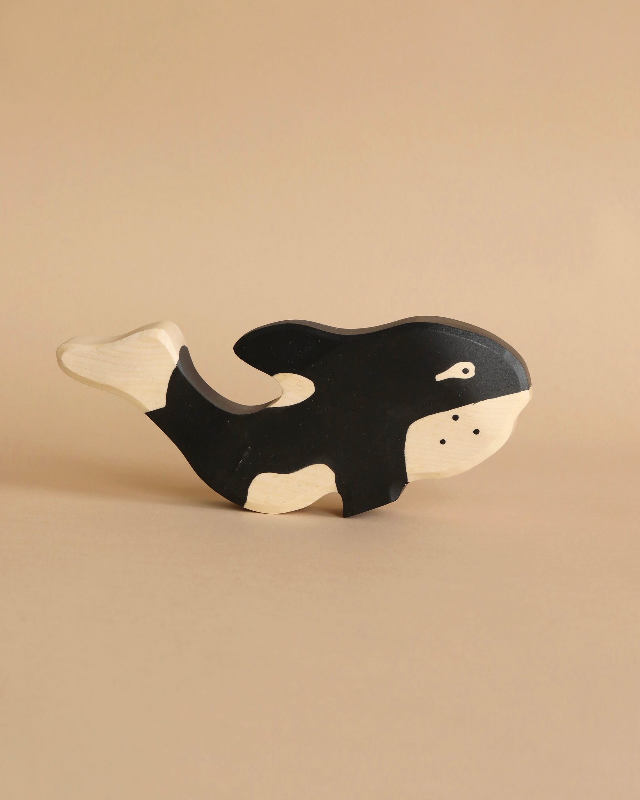 Holztiger Orca Whale