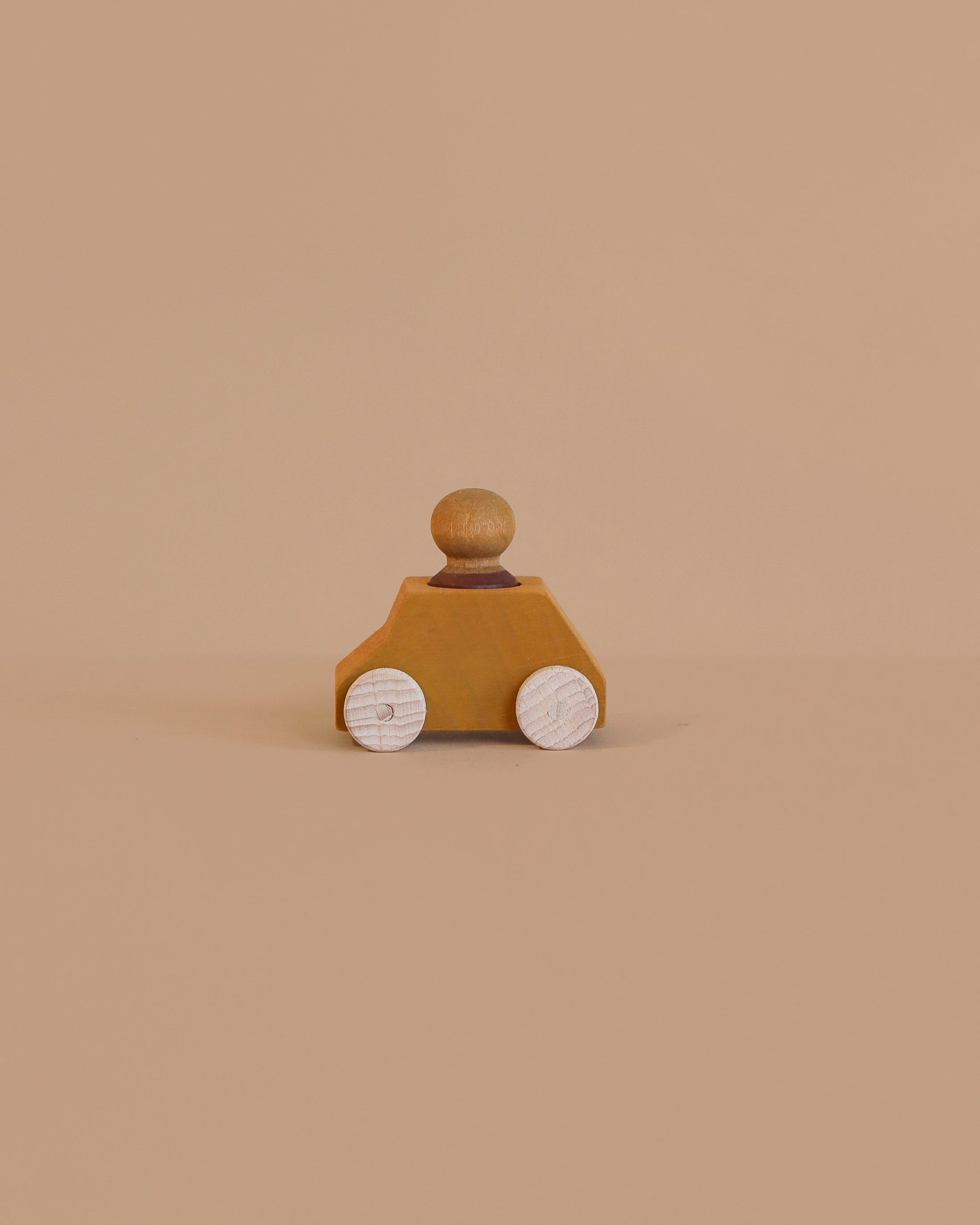 Lubulona Wooden Car with Figure - Ochre