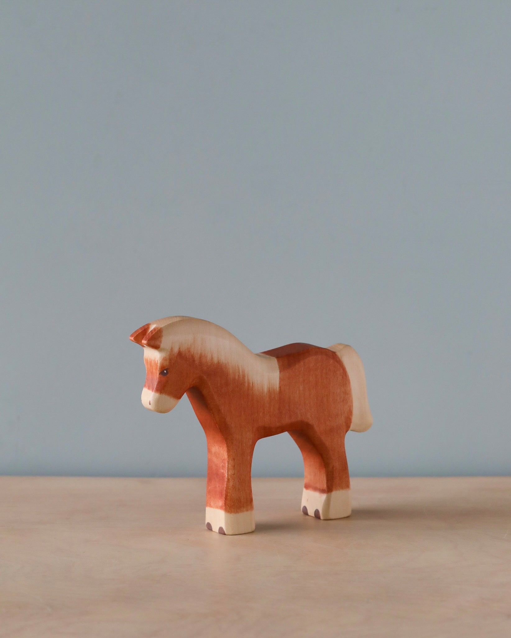 Handmade Holzwald Light Brown Horse - Image 2
