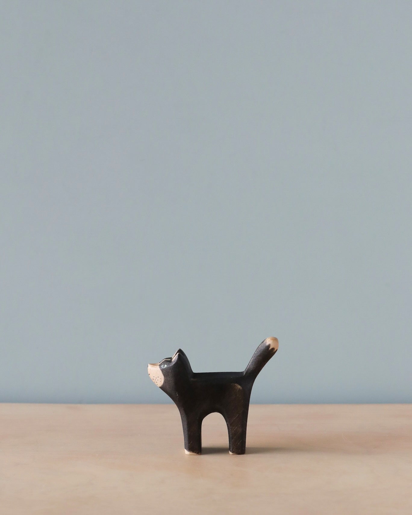 Handmade Holzwald Black Cat - Image 3
