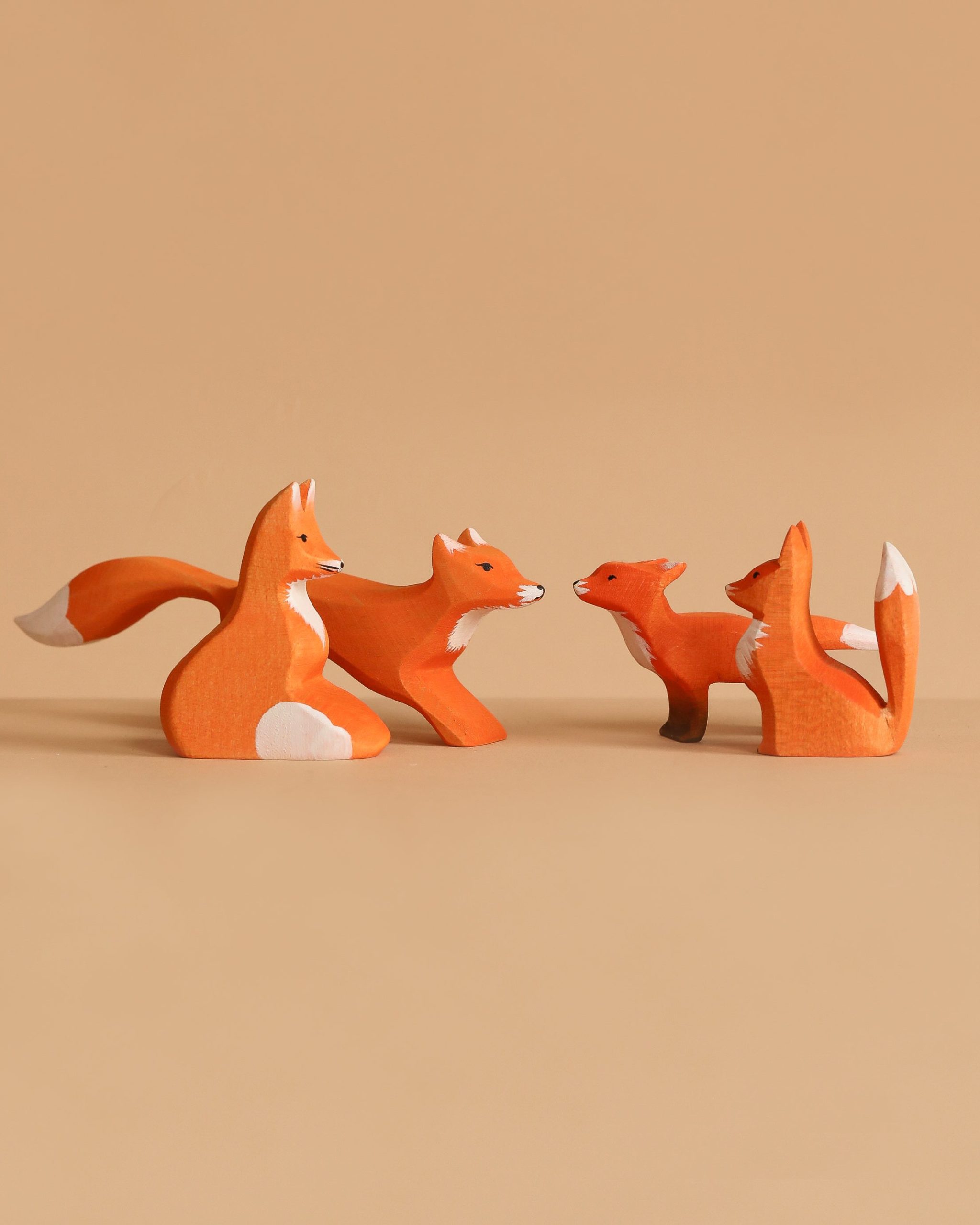 Bumbu Handmade Wooden Fox Family Set