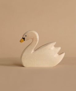 Holztiger Swan, Swimming
