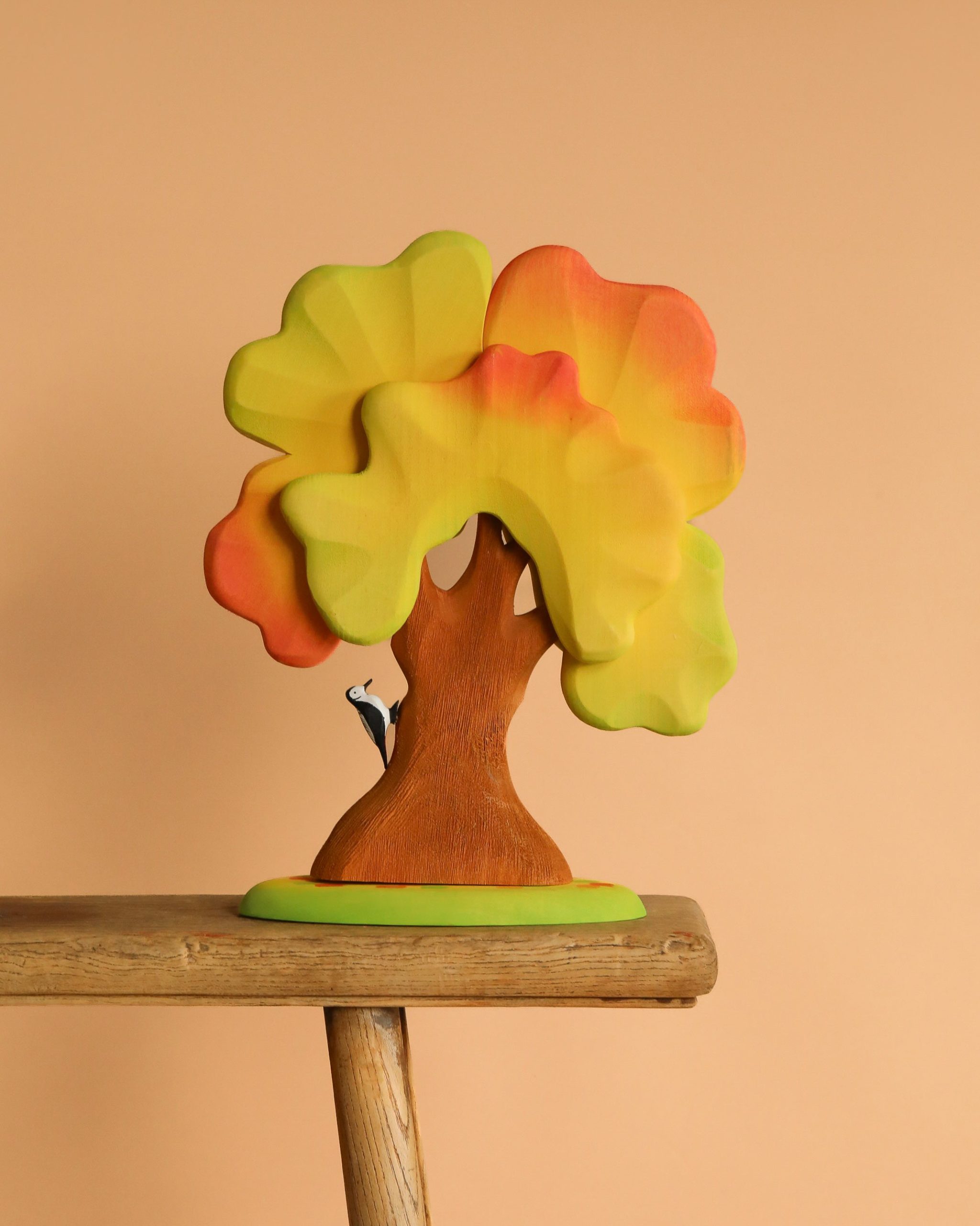 Bumbu Handmade Wooden Large Oak Autumn and Woodpecker Set