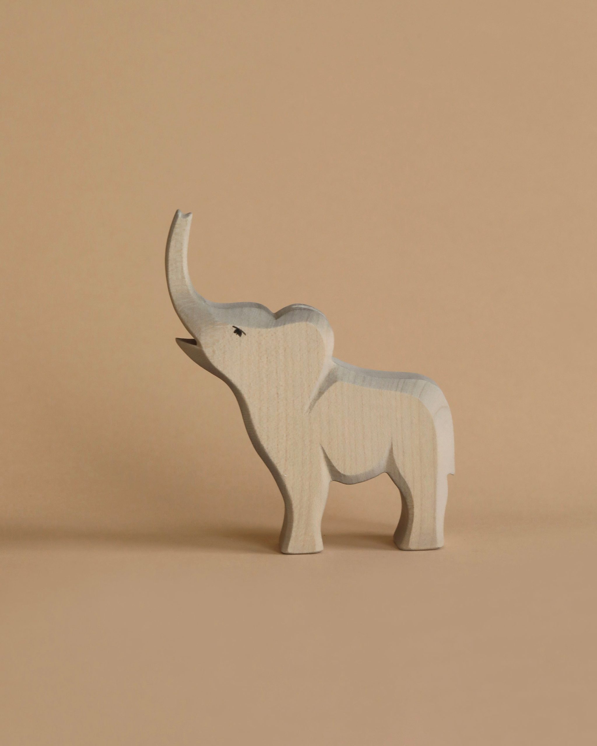 Ostheimer Small Elephant - Trumpeting