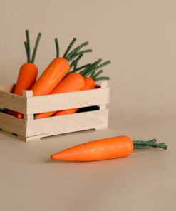 Erzi Carrot Pretend Food (ships in one week)