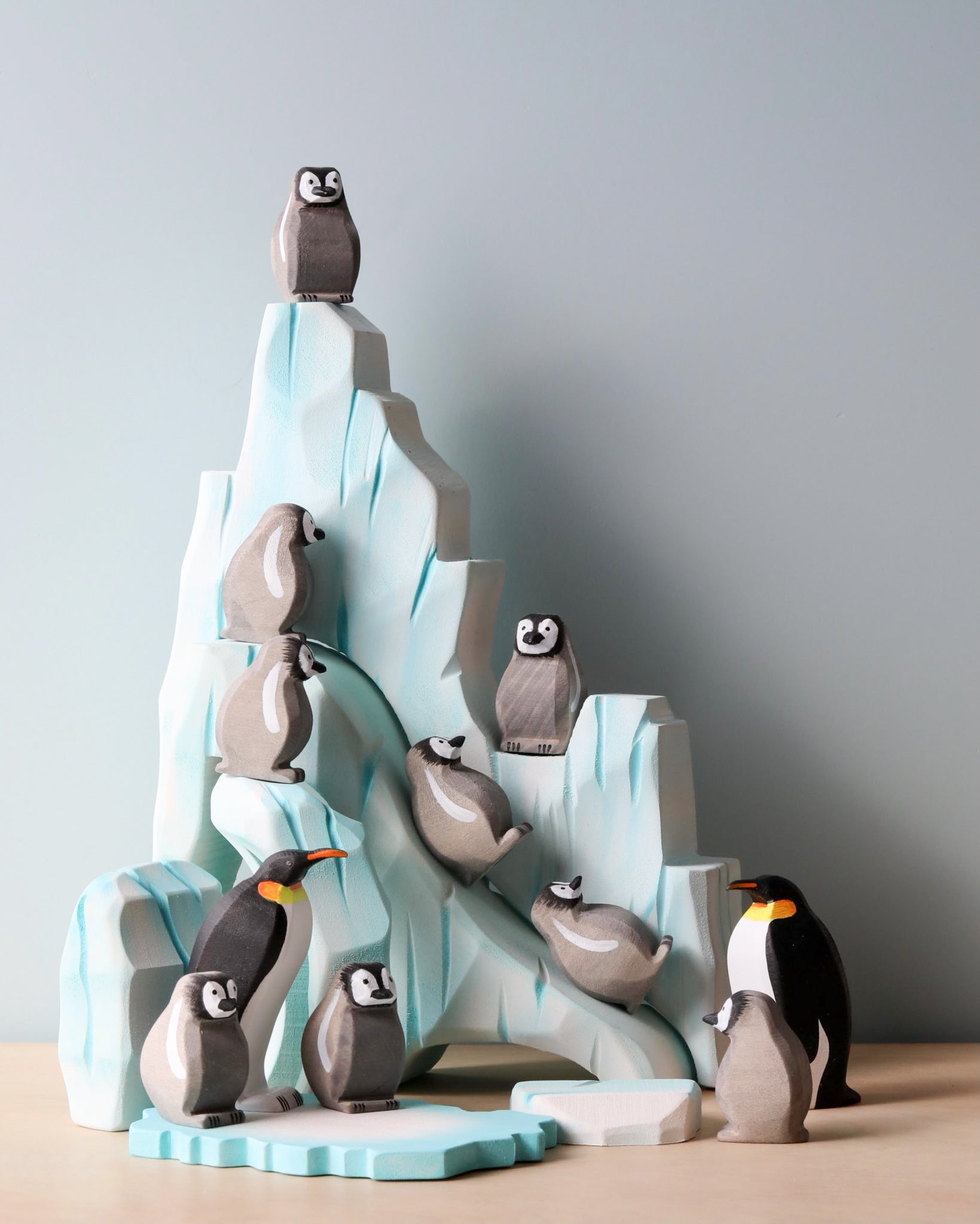 Bumbu Handmade Wooden Penguin Set - Image 2