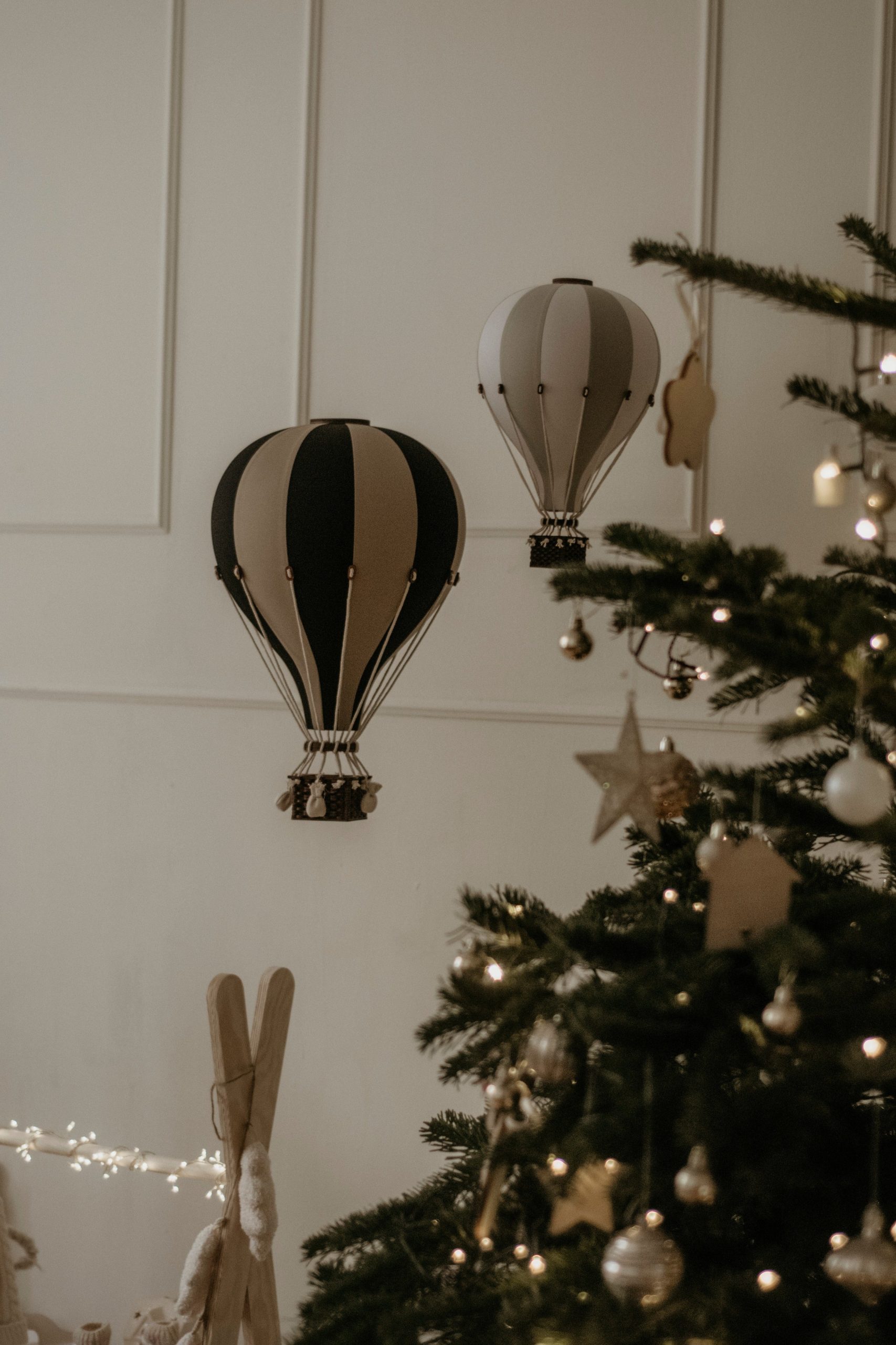 Hot Air Balloon - Black - Image 4