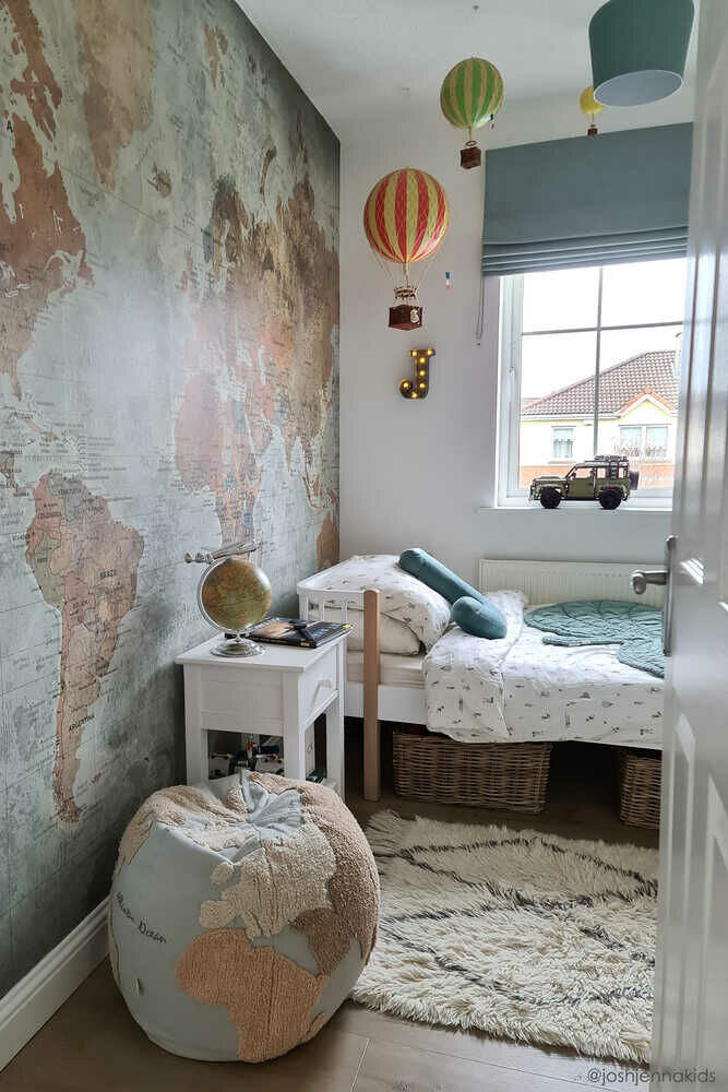 Pouf World Map - Image 2